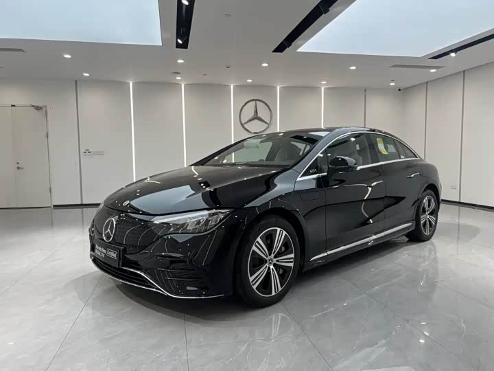 Mercedes-BenzEQE 2025 Model 500 4MATIC Pioneer Edition