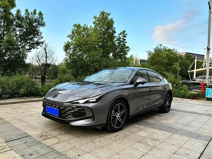 2023 2023 MG7 1.5T DCT Luxury Edition