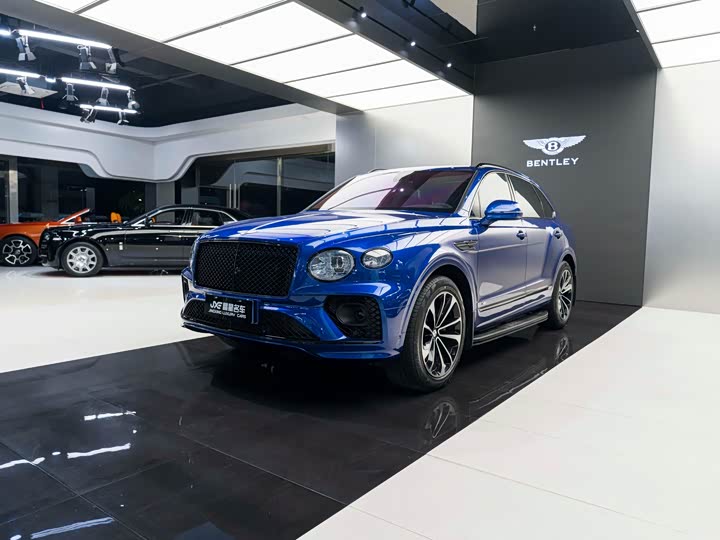 2021 Bentayga 2021 Model 4.0T V8