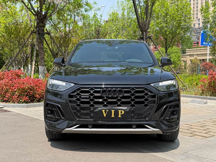 2024 Audi Q5L 2024 40 TFSI luxury and dynamic model