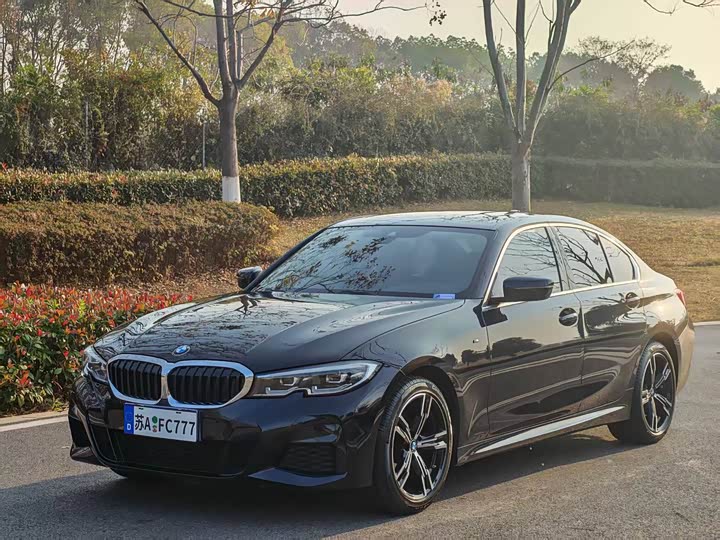 2022 BMW3 Series 2022 Model 325i M Sports Package