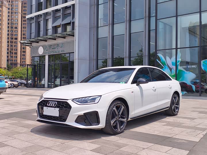 2024 Audi A4L 2024 40 TFSI luxury and dynamic model