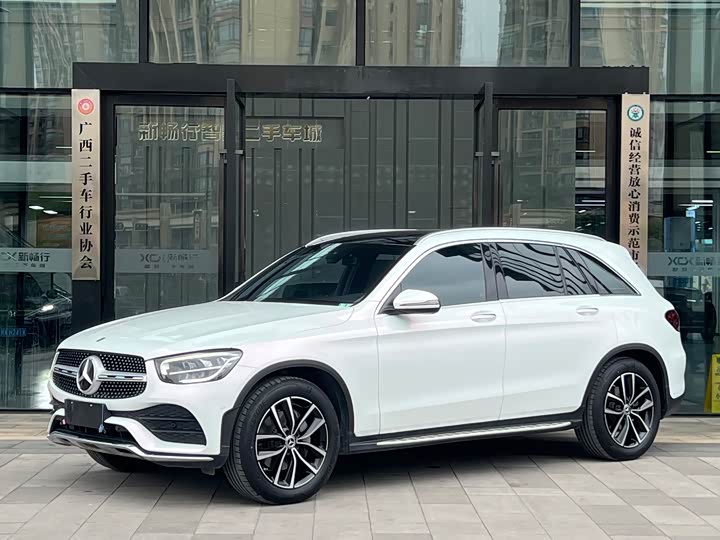 2022 Mercedes-Benz GLC 2022 facelift 2 GLC 260 L 4MATIC luxury model