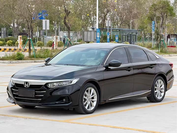 2023 Accord 2022 260TURBO Deluxe Edition