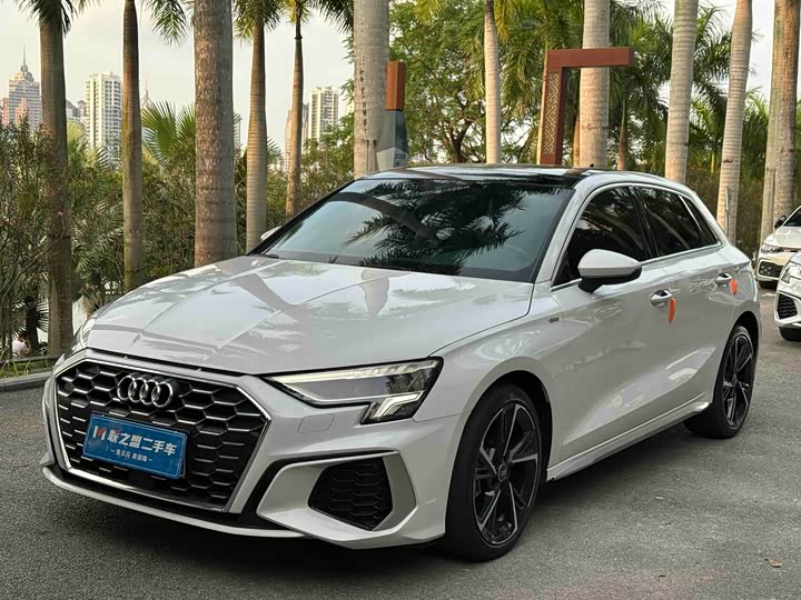2022 AudiA3 2022 Model Sportback 35 TFSI Fashion SportsModel