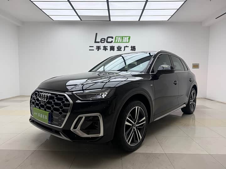 2022 Audi Q5L 2022 40T luxury and dynamic model