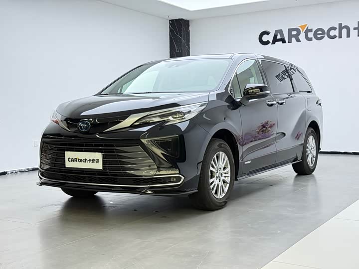 2024 SiennaSIENNA 2023 Model 2.5LHybrid Luxury Edition