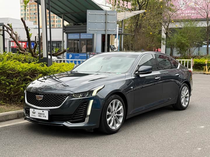 2021 Cadillac CT5 2021 28T luxury model