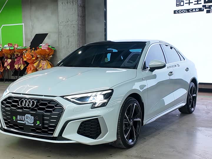2021 AudiA3 2021 Model A3L Limousine 35 TFSI Fashion SportsModel