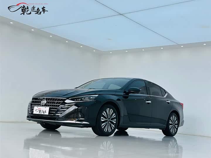 2023 Altima 2022 2.0L XL-TLS Comfort Edition