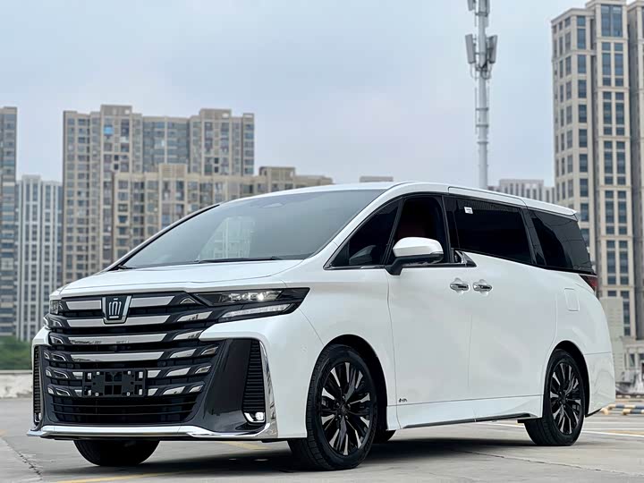 Wilfa 2024 model Crown Dual Engine 2.5L Supreme Executive Edition