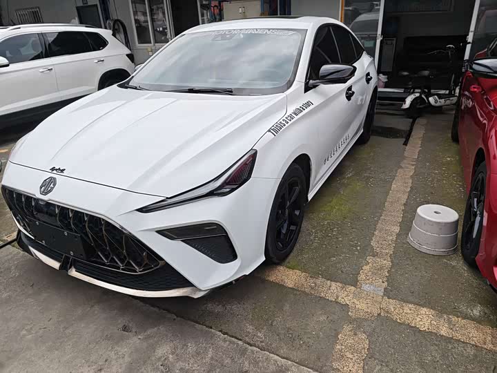 2022 MG5 Scorpio 2022 1.5T Trophy Sports Luxury Edition