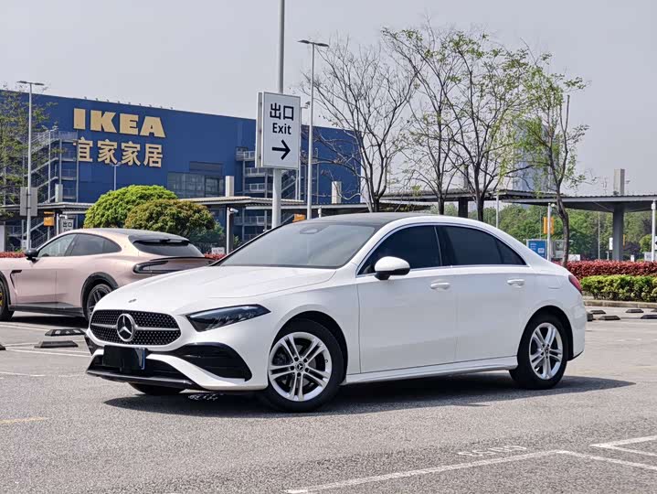 2023 Mercedes-BenzA-Class 2023 Model A 180 L
