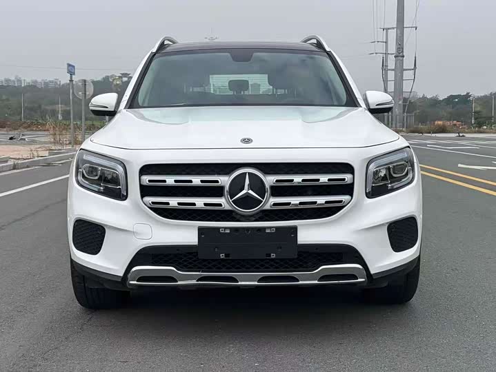 2022 Mercedes-BenzGLB 2022 Model GLB 200 Dynamic Model