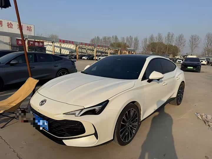 2023 MG7 2023 Model 2.0T Automatic Beauty Hunting and Luxury Edition