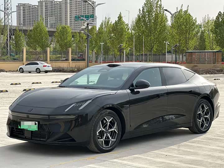 Lynk & Co 10 2025 Model 1204WDUltra