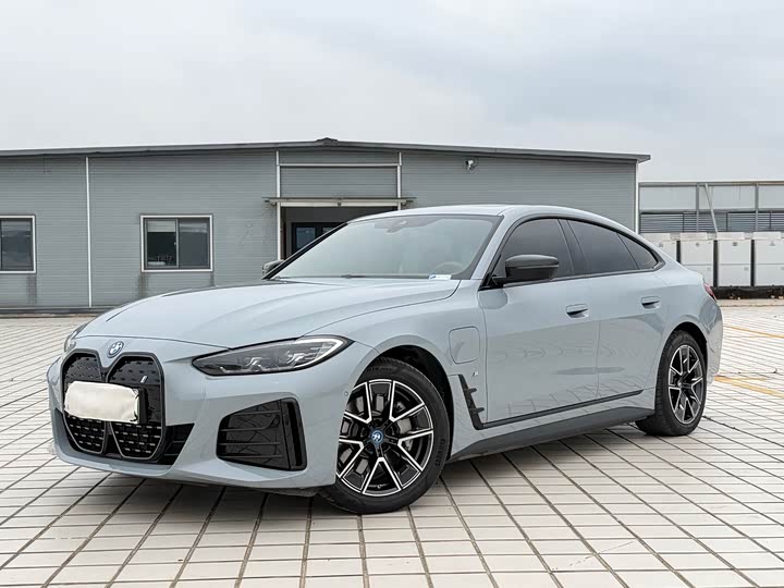 2025 BMWi4 2023 Model eDrive40