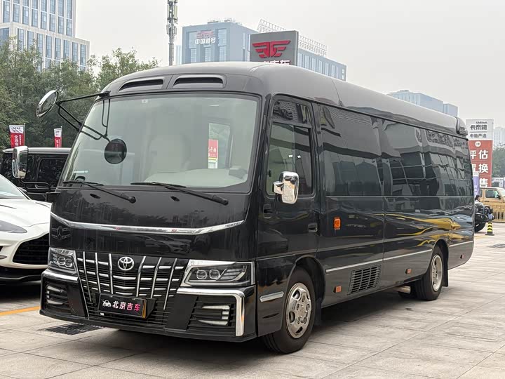 Coaster 2024 model 4.0L manual