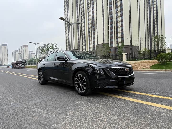 Cadillac CT5 2025 Model 28T Urban Sports Edition