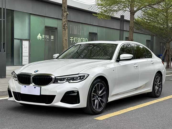 BMW 3 Series 2022 325Li M Sports Package