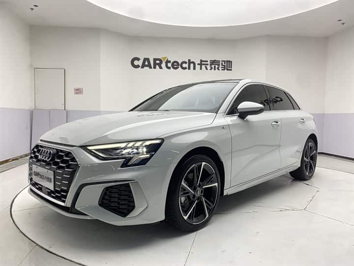 2024 Audi A3 2024 Sportback 35 TFSI stylish and sporty