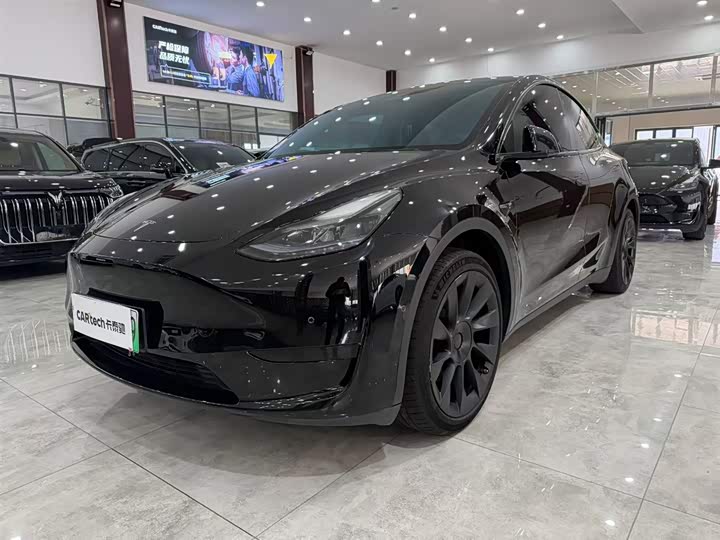 2023 Model Y 2022 Refresh RWD