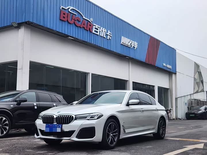 BMW 5 Series 2022 525Li M Sports Package