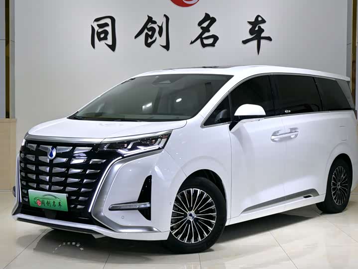 Denza D9 2022 model DM-i 970 four-wheel drive flagship model