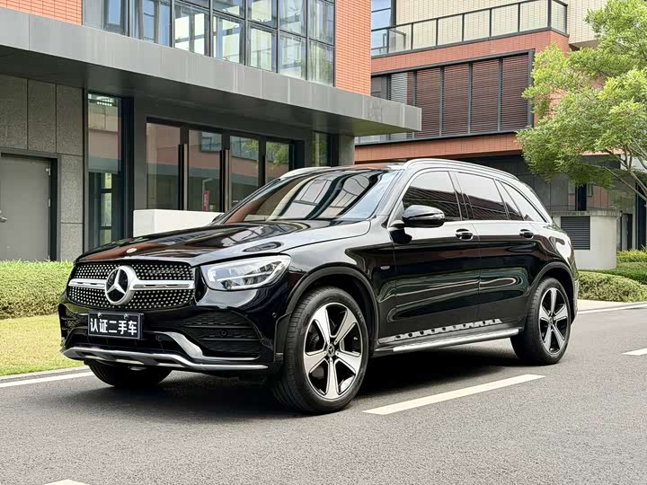 Mercedes-Benz GLC 2022 Facelift GLC 300 L 4MATIC Dynamic Edition 
