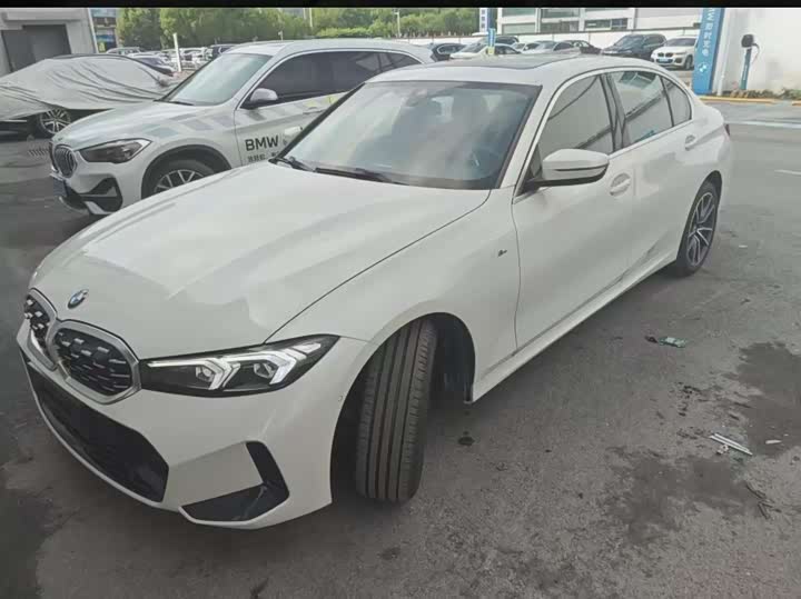 BMW 3 Series 2026 325Li M Sports Package