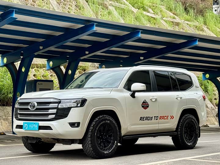 2024 Land Cruiser (Imported) 2023 3.5T Automatic