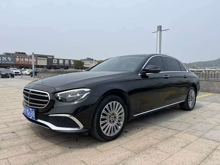 2021 Mercedes-Benz E-Class 2021 E 300 L Fashion Model