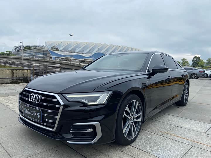 2022 Audi A6L 2022 40 TFSI Luxury Dynamic Edition