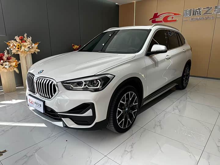 2021 BMW X1 2021 xDrive25Li Exclusive Model