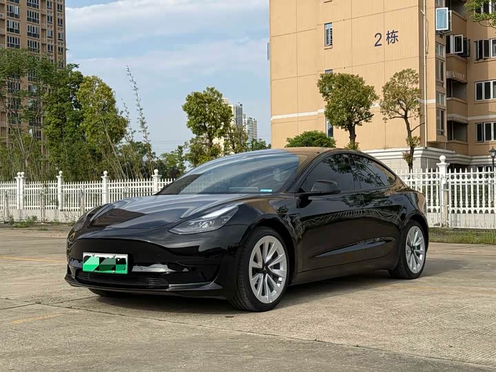 2023 Model 3 2022 rear-wheel drive version