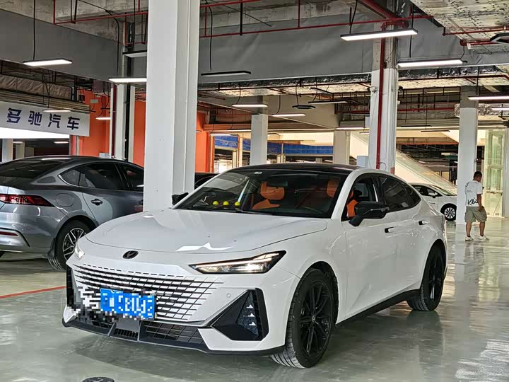 ChanganUNI-V 2022 Model 1.5T ExcellenceModel