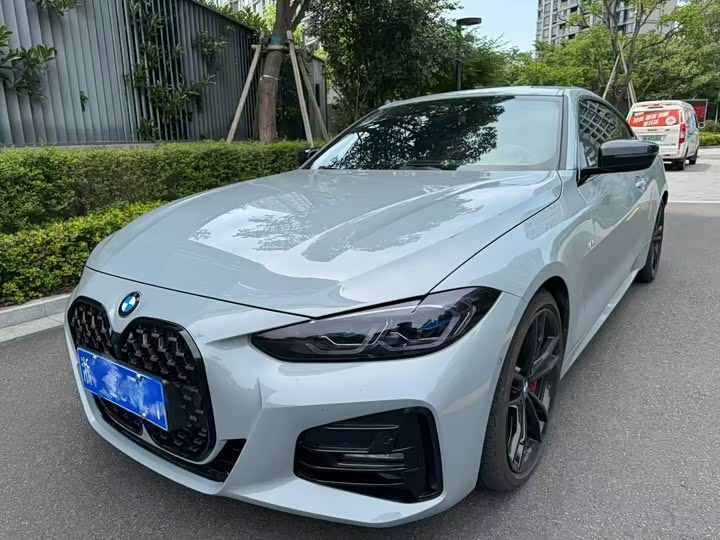 2024 BMW4 Series 2024 Model 425i M Sports Package