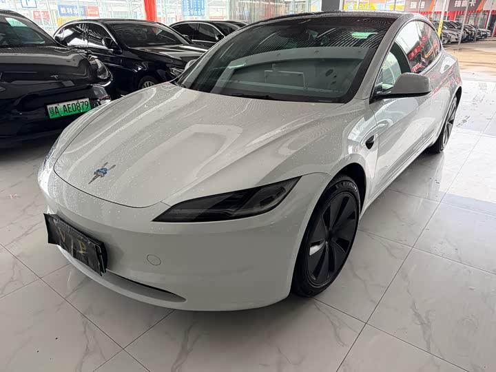 2024 Model 3 2023 rear-wheel drive version