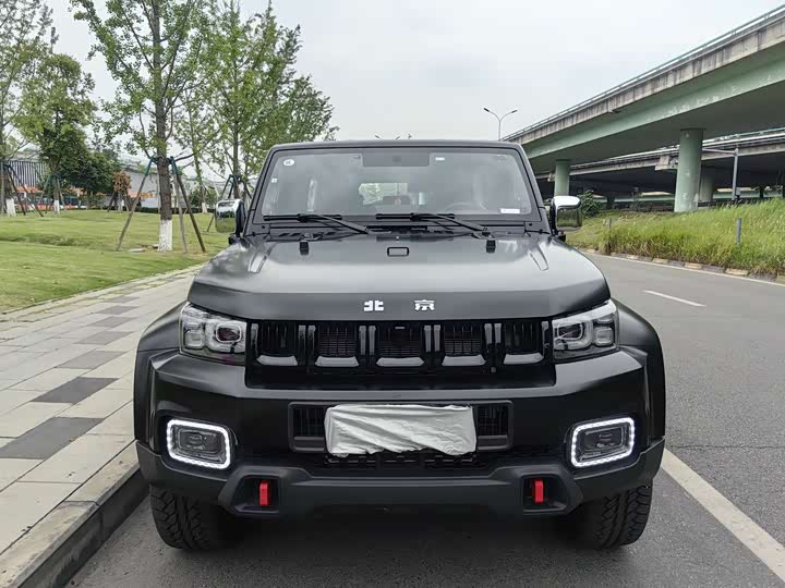 2025 Beijing Off-roadBJ40 2024 Model 2.0D Blade Hero Honor Edition