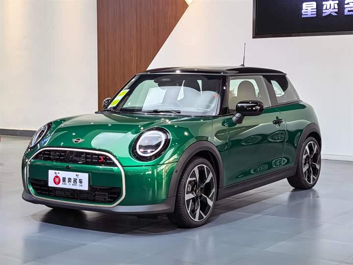 2026 MINI 2025 Model 2.0T COOPER S Artist Three-Door Edition