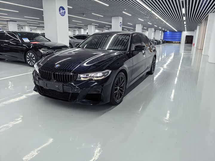 2022 BMW 3 Series 2022 325Li M Sports Package