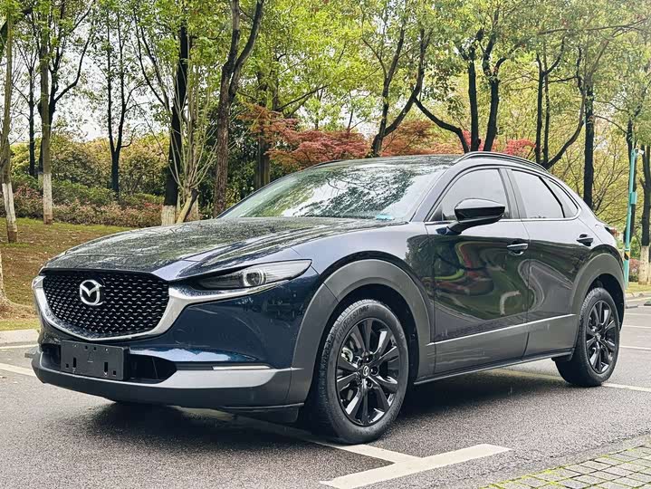 2022 MazdaCX-30 2022 Model 2.0L Automatic Jiayue Model Obsidian Edition