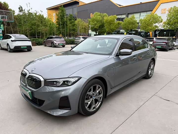 2022 BMWi3 2022 Model eDrive 35 L