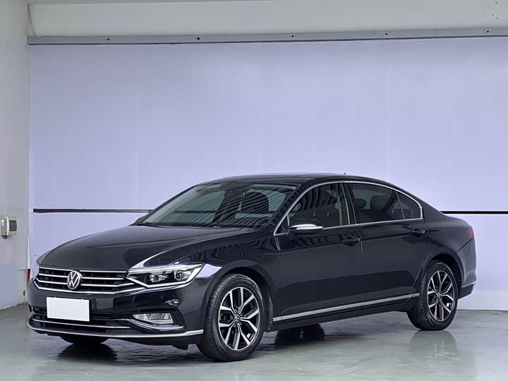 Magotan 2020 330TSI DSG leading model