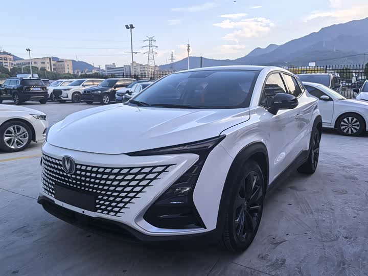 UNI-T 2021 Model 1.5T Version