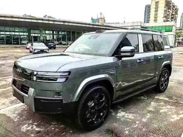 7 2025 Model 190KMAWDUltra Edition