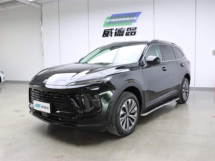 Envision Plus 2025 Model Envision Plus 28T 2WD Platinum Edition