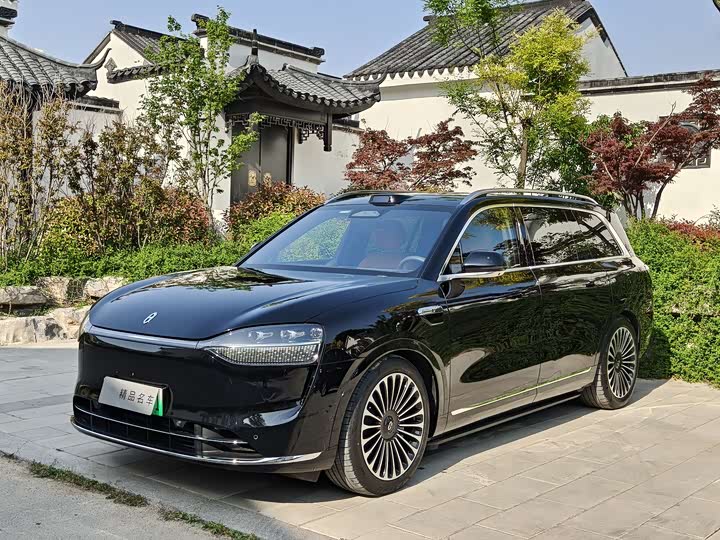 2025 Wenjie M9 2025 extended range Ultra version 52kWh 6-seater version (192-line lidar)
