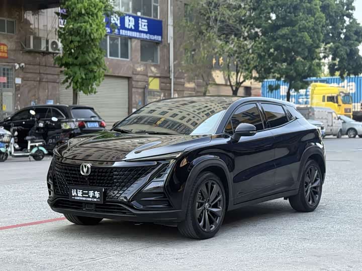 UNI-T 2020 Model 1.5T Premium Version