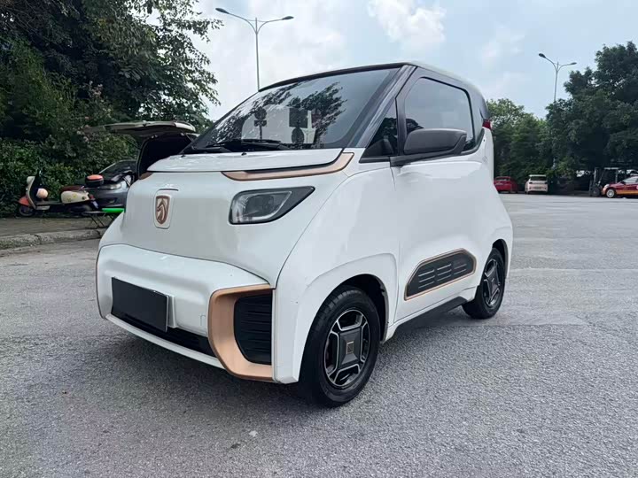 E200 2020 Model 305KM Smart Edition